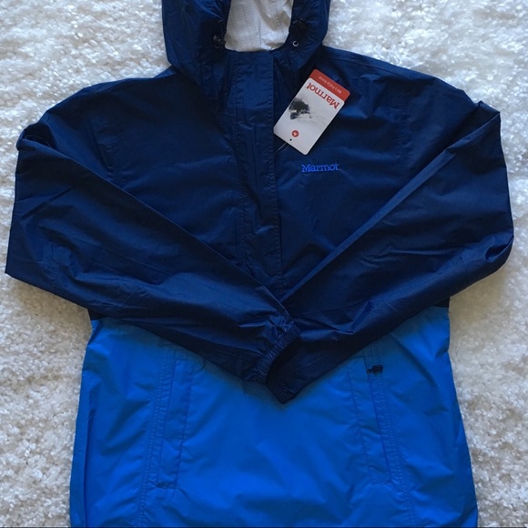 Women’s Marmot Hooded Jacket - Picture 2 of 4